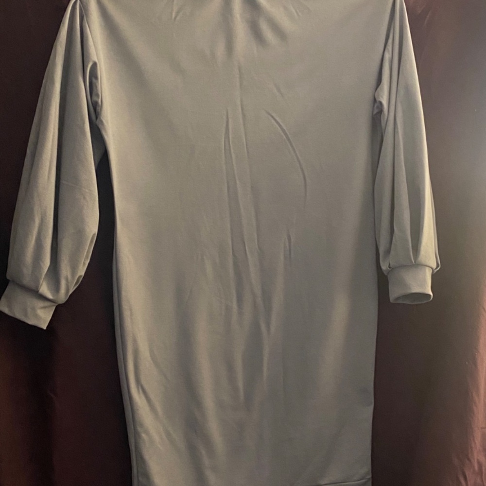 Dress - Picture 2 of 6